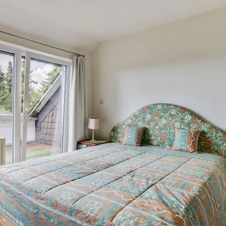 Vakantiehuis Inviting In Hildfeld Near Slopes Winterberg